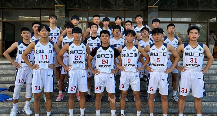 老鷹般翱翔-力山工業支持臺中二中推動體育發展