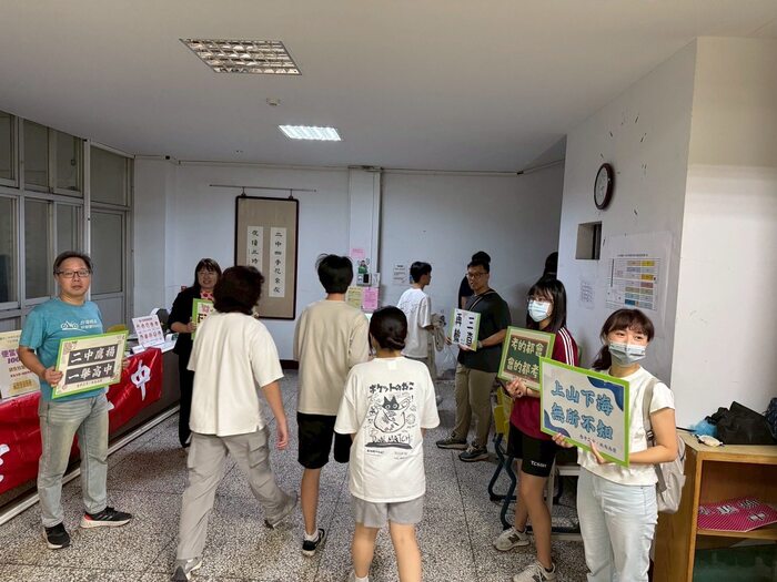 114分科登場 二中學子沉穩應試圖片