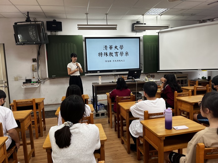 115校友返校座談